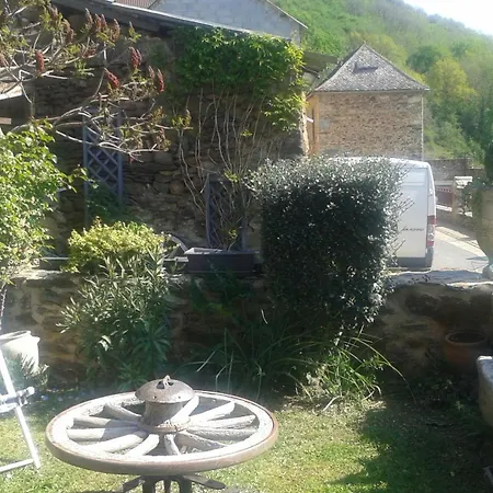 Maison De Village Chez Cathy Hébergement de vacances *